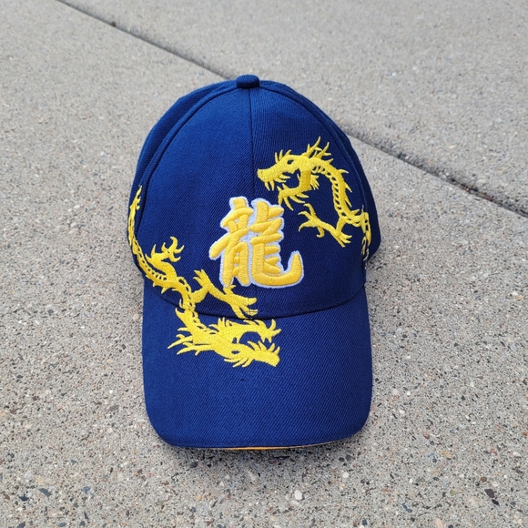 EUC Vintage 80s Mega USA Dragon Strapback Hat🐉 - Picture 1 of 6